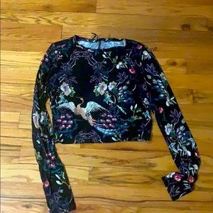 Alice + Olivia cropped long sleeve shirt